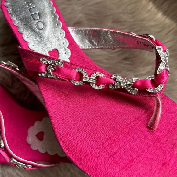 Aldo Pink with Silver Details Sandals 👡 - Picture 3 of 3